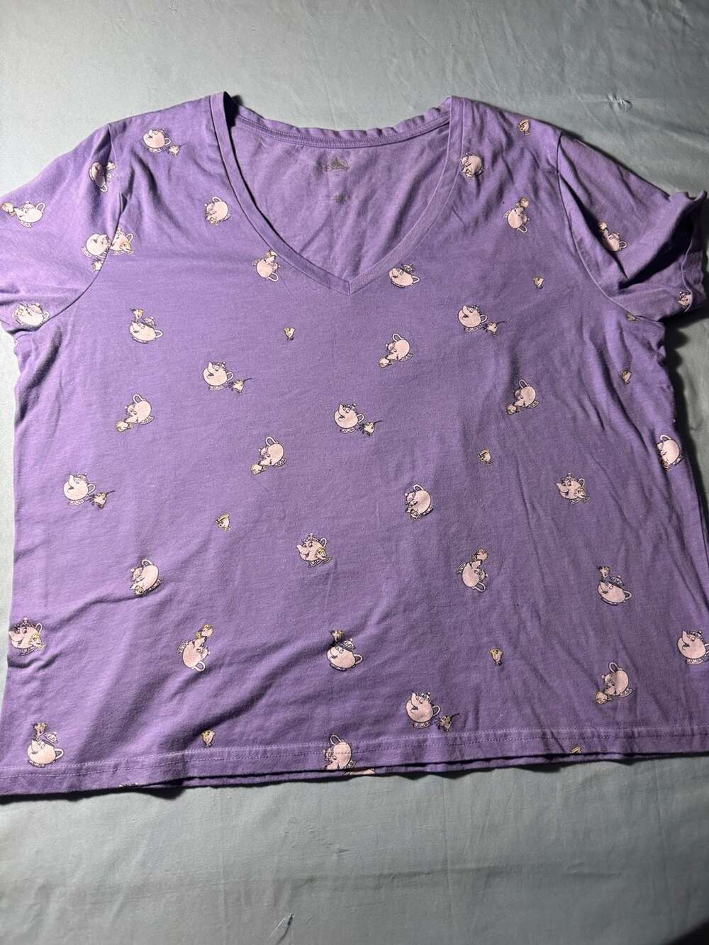 Disney Beauty and The Beast Mrs Potts Chip Tee 2XL